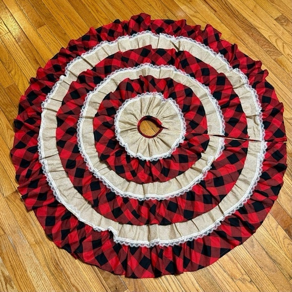 Holiday Buffalo Plaid and Burlap Lace Layered Christmas Tree Skirt 48” Red Black - Picture 1 of 5